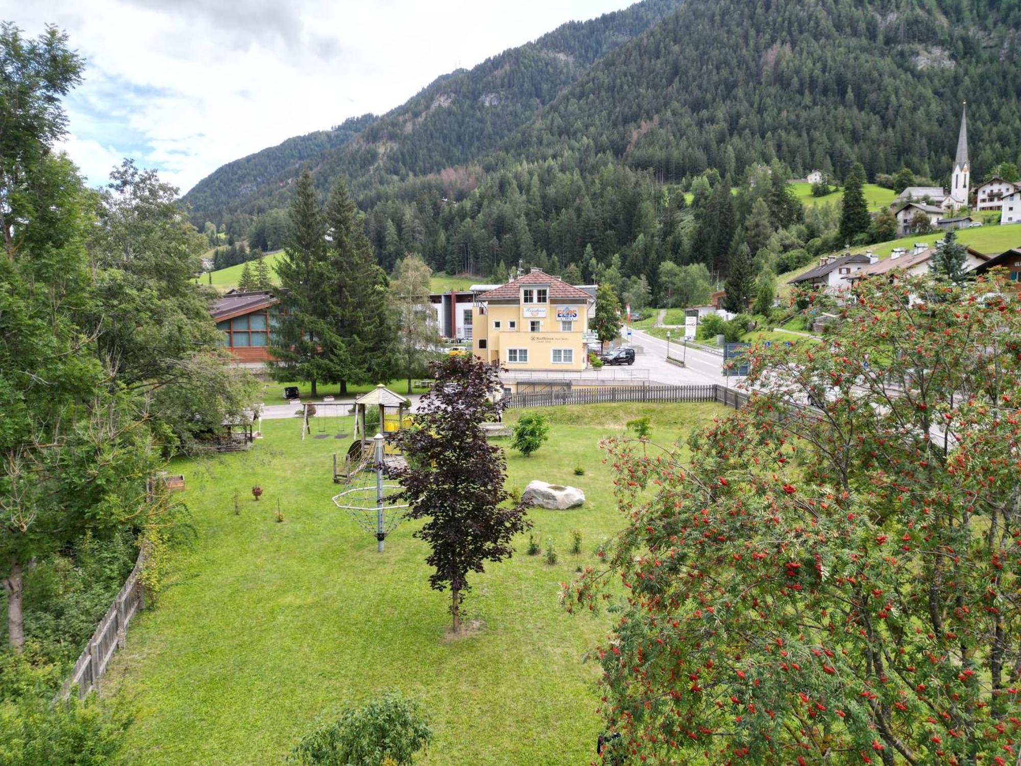 Appartmenthotel Residence Elvis Ortisei Exterior foto